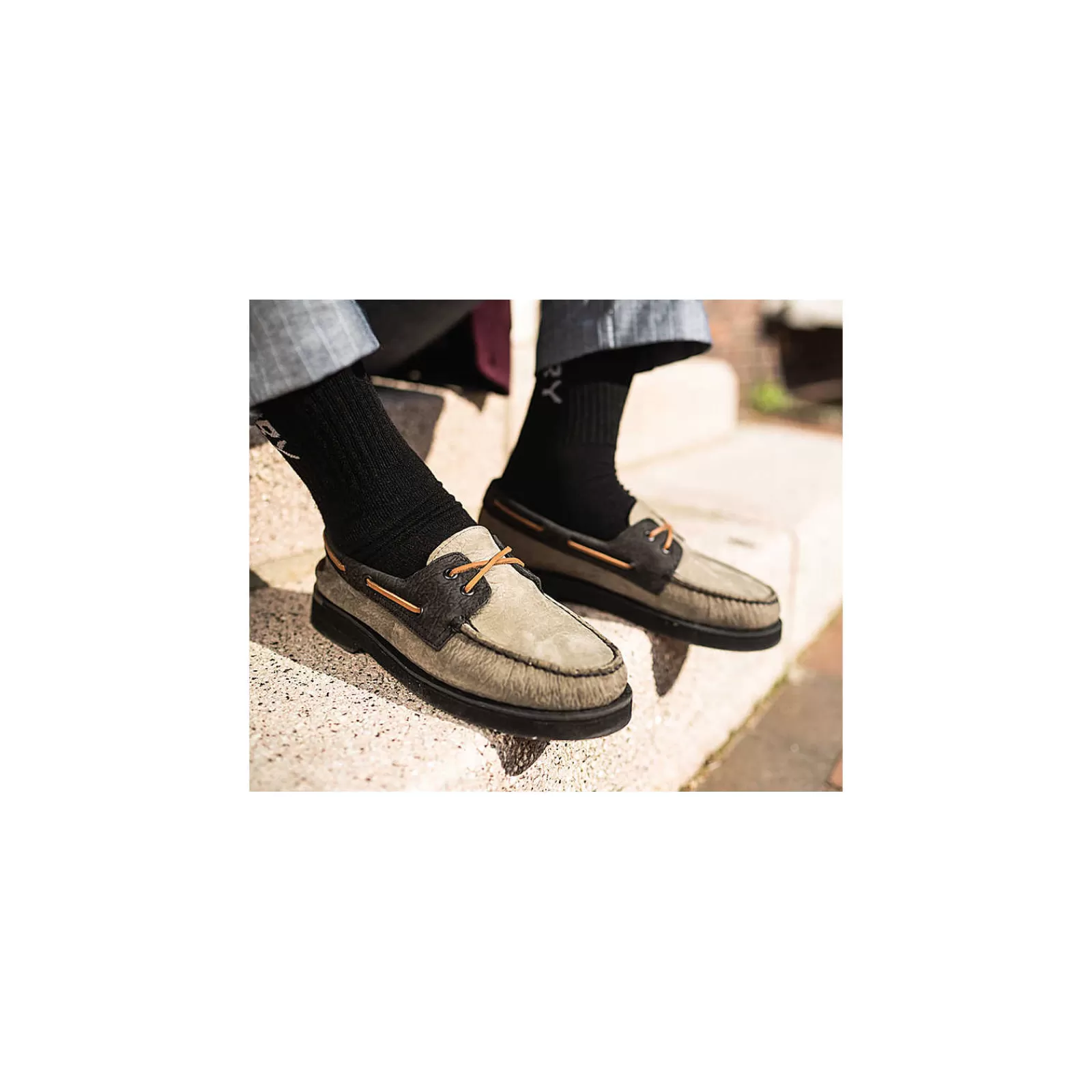 Sperry Men's Authentic Original™ PLUSHWAVE™ Double Sole Tumbled Boat Shoe Olive Shop